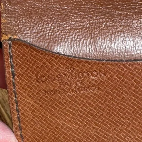Louis Vuitton Monogram Cuvette Coin Case Vintage Petite Wallet - Picture 9 of 14
